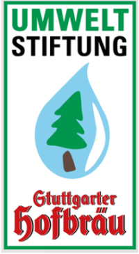 Ein grüner Tannenbaum in einem blauen Wassertropfen steht über rotem Text.